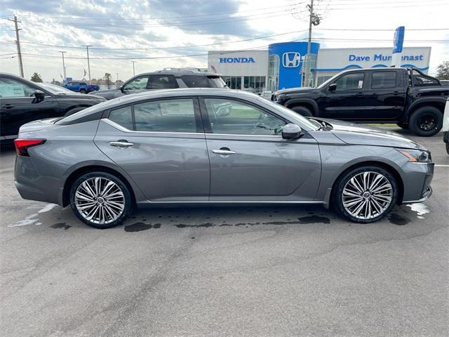 new 2024 Nissan Altima car, priced at $27,685