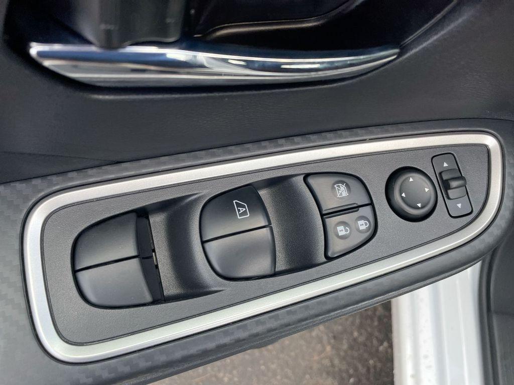 new 2025 Nissan Versa car, priced at $21,044