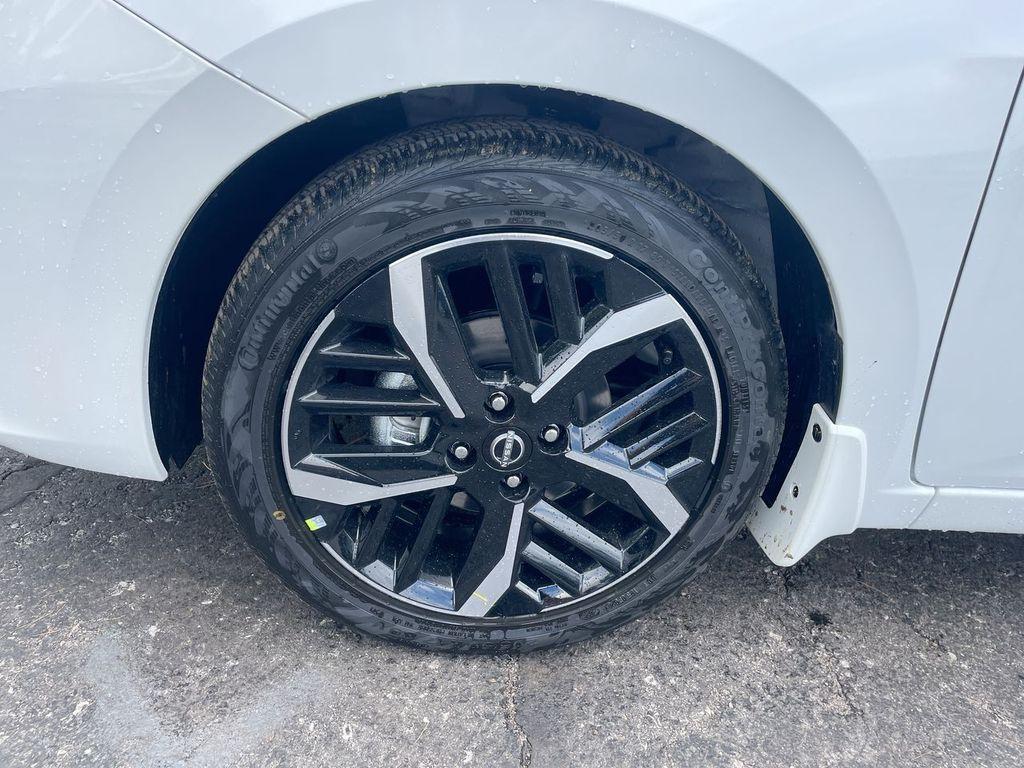 new 2025 Nissan Versa car, priced at $21,044