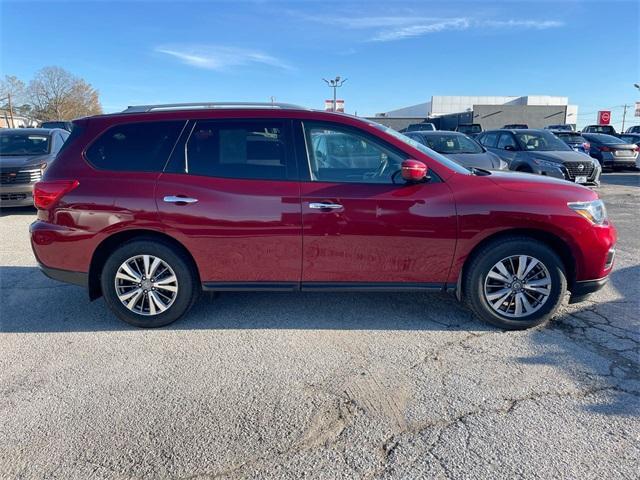 used 2020 Nissan Pathfinder car, priced at $17,035