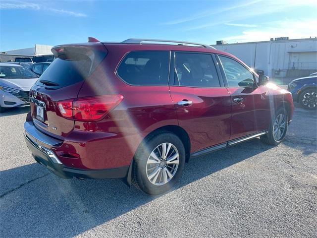 used 2020 Nissan Pathfinder car, priced at $17,035