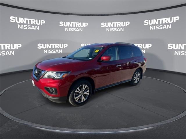 used 2020 Nissan Pathfinder car, priced at $17,035