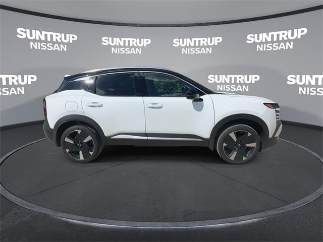 new 2025 Nissan Kicks car, priced at $27,015