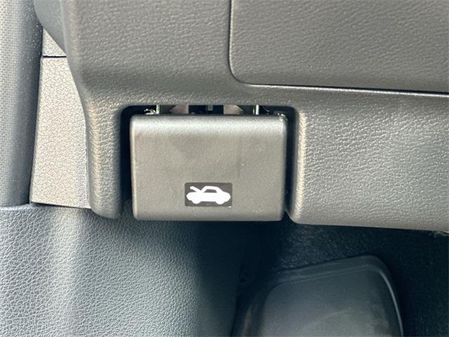 new 2025 Nissan Kicks car, priced at $27,015