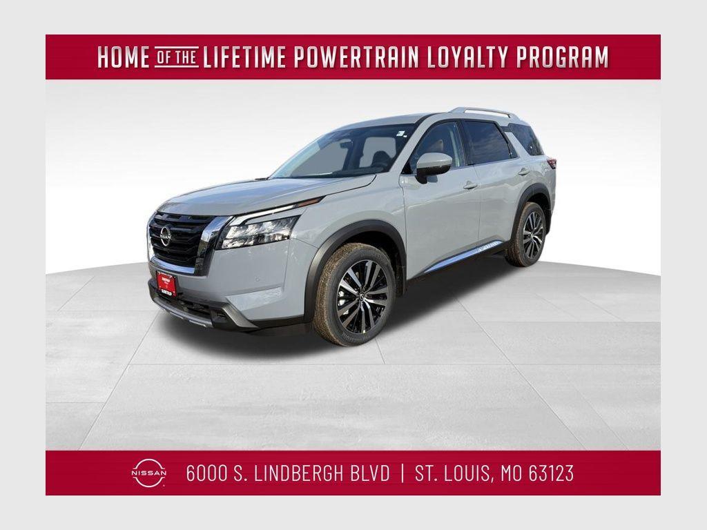 new 2025 Nissan Pathfinder car, priced at $43,671