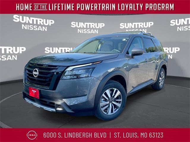 new 2025 Nissan Pathfinder car, priced at $40,954