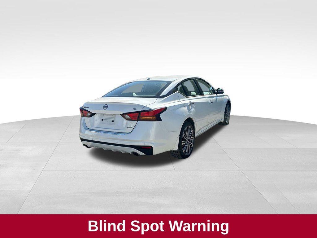 used 2023 Nissan Altima car, priced at $26,555