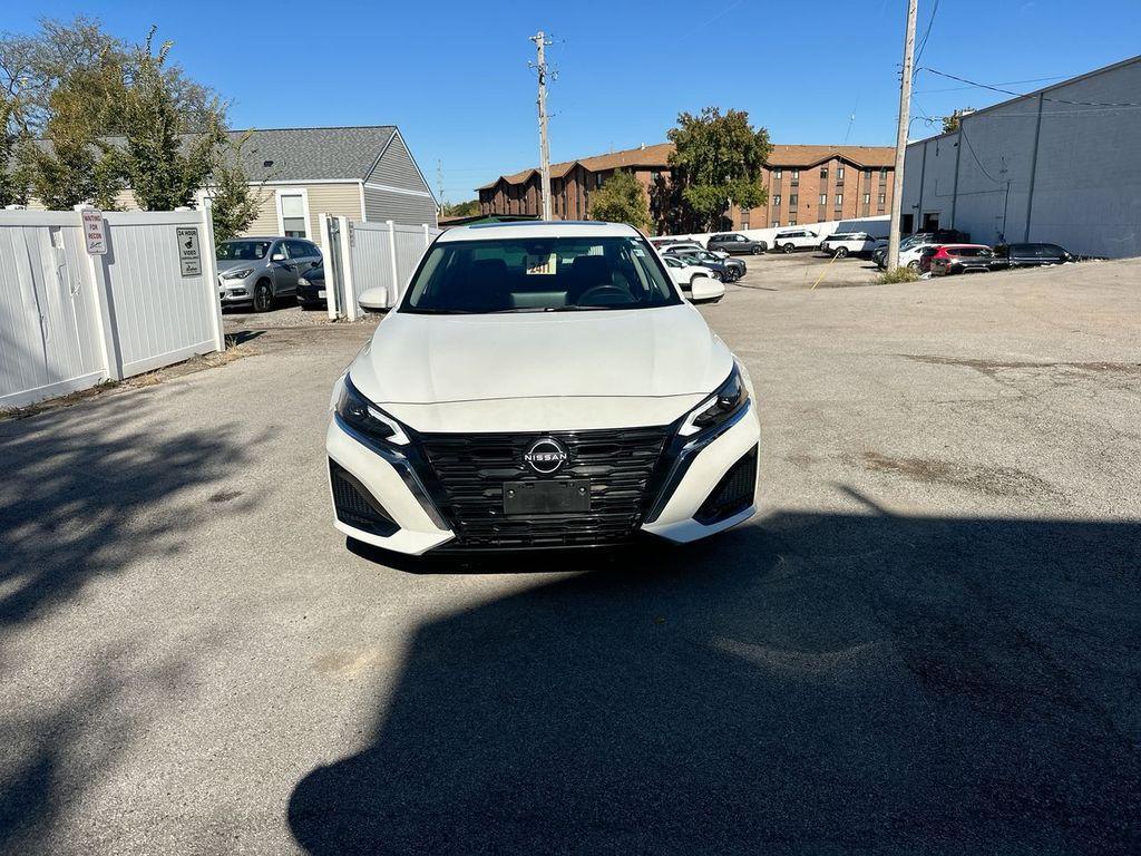 used 2023 Nissan Altima car, priced at $27,655