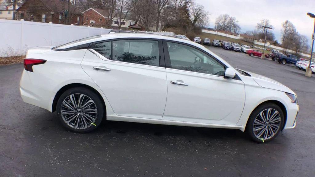 used 2023 Nissan Altima car, priced at $27,655