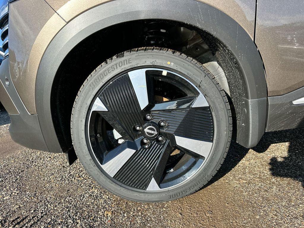 used 2025 Nissan Kicks car, priced at $28,861