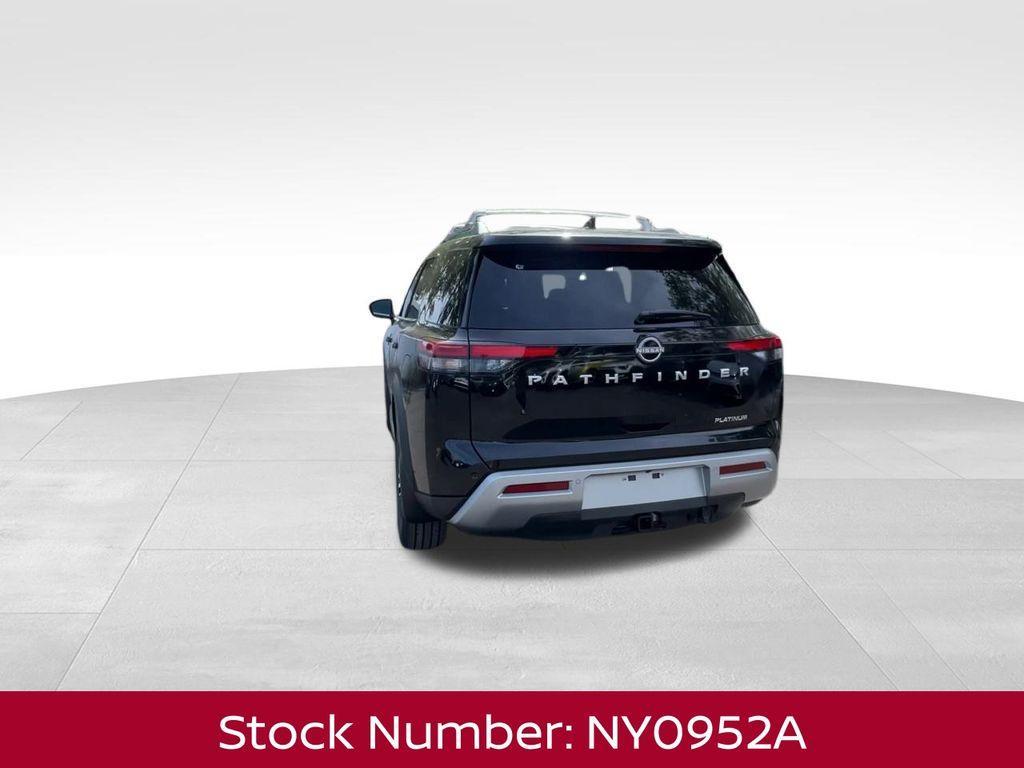 new 2025 Nissan Pathfinder car, priced at $41,754
