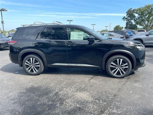 new 2025 Nissan Pathfinder car, priced at $45,154