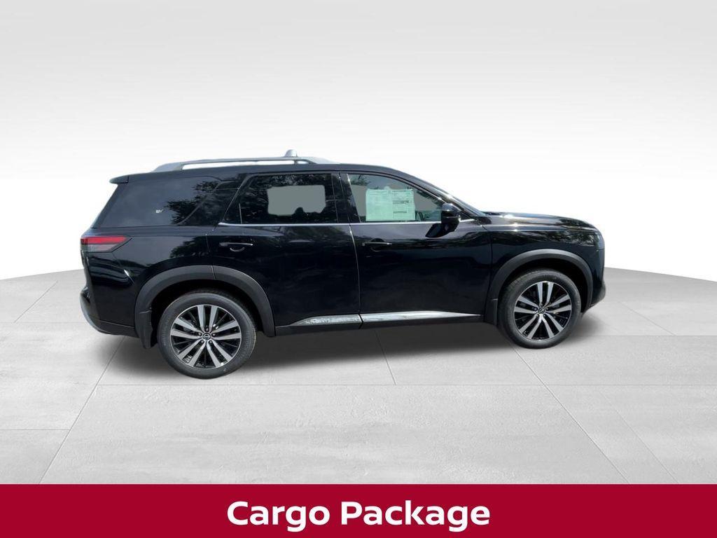 new 2025 Nissan Pathfinder car, priced at $41,754