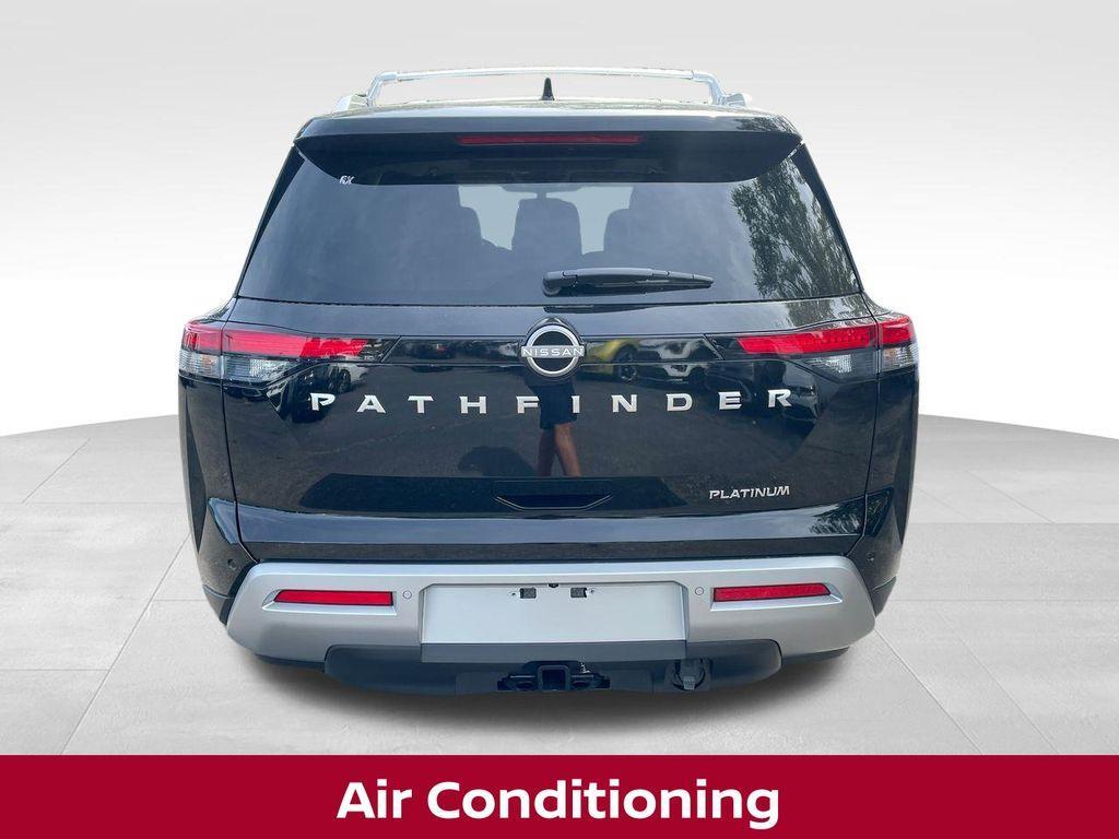 new 2025 Nissan Pathfinder car, priced at $41,754
