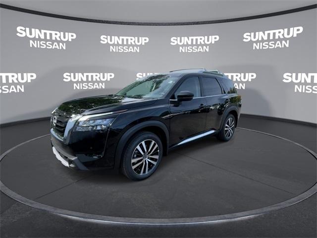 new 2025 Nissan Pathfinder car, priced at $45,154