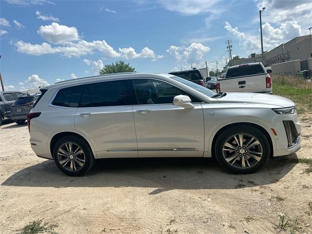 used 2021 Cadillac XT6 car, priced at $37,775