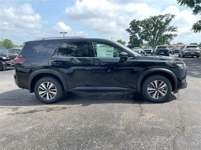 new 2025 Nissan Pathfinder car, priced at $40,449