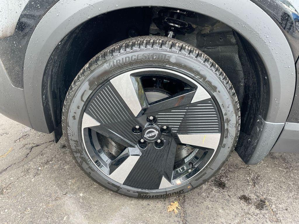 new 2026 Nissan Kicks car, priced at $28,155