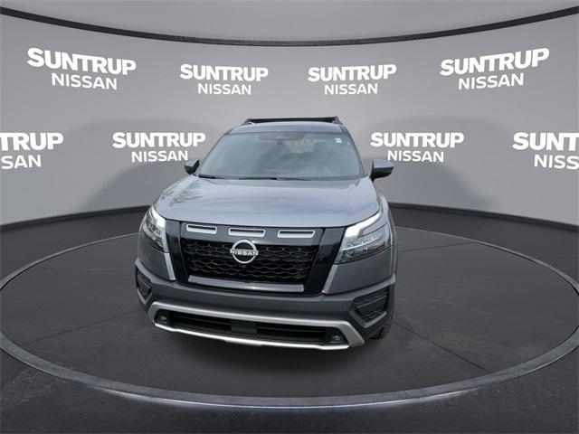 new 2025 Nissan Pathfinder car, priced at $43,419