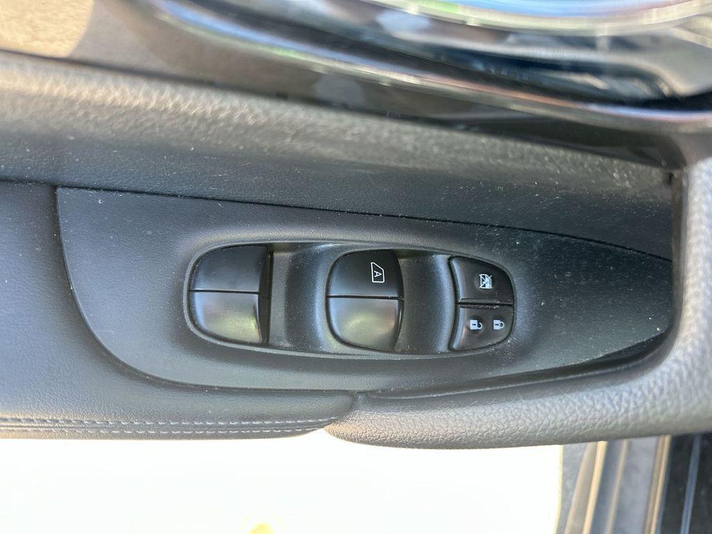 used 2019 Nissan Rogue car, priced at $15,985