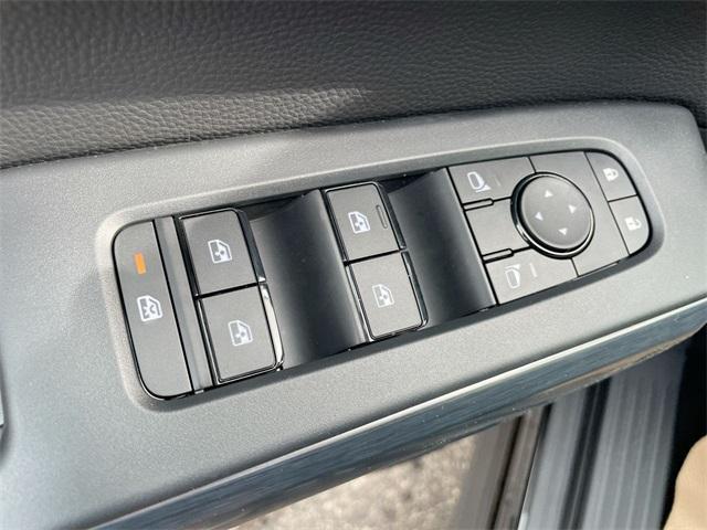 new 2025 Nissan Pathfinder car, priced at $41,169