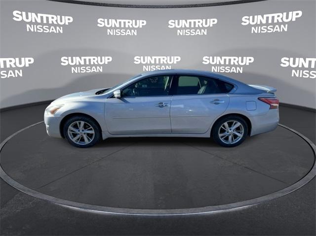 used 2013 Nissan Altima car, priced at $8,555