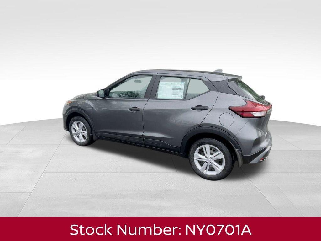 new 2025 Nissan Kicks Play car, priced at $21,479