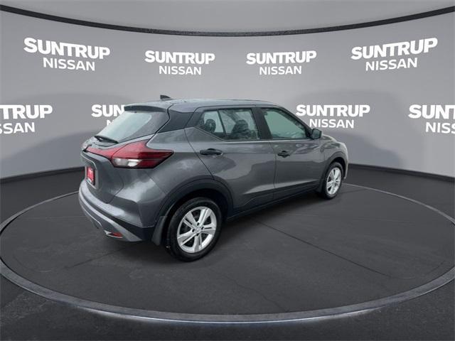 new 2025 Nissan Kicks Play car, priced at $23,760