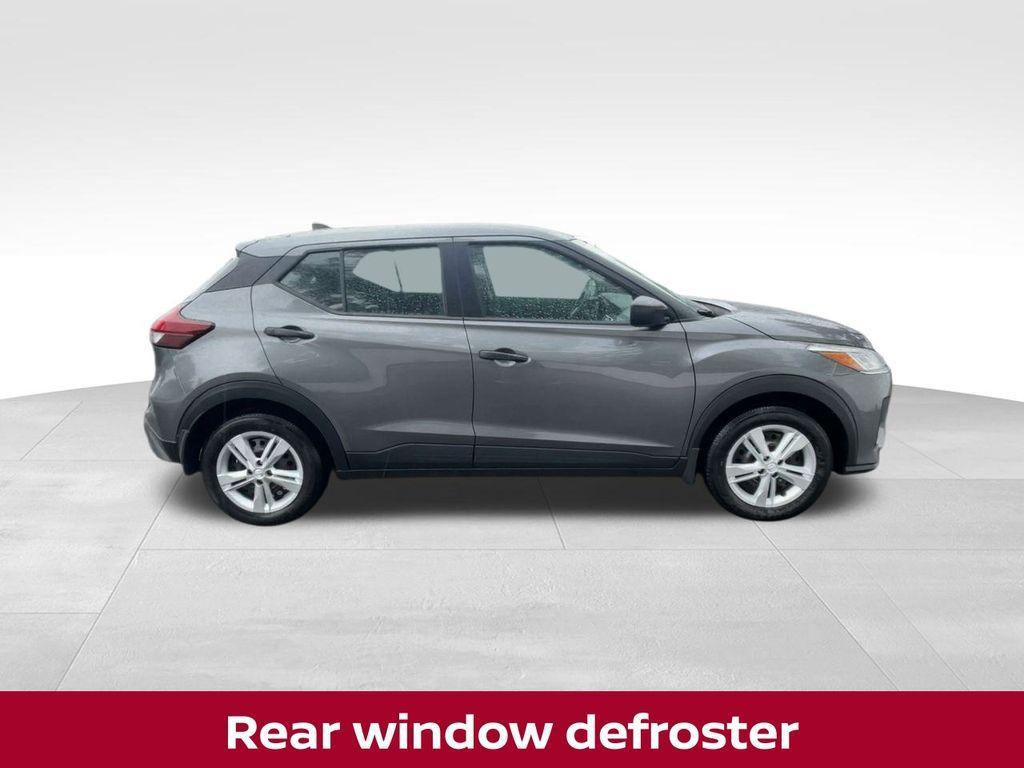 new 2025 Nissan Kicks Play car, priced at $21,479