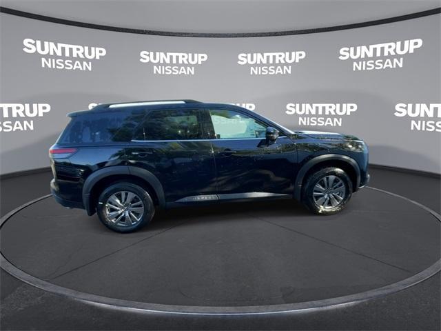 new 2025 Nissan Pathfinder car, priced at $34,111