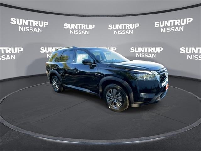 new 2025 Nissan Pathfinder car, priced at $34,111