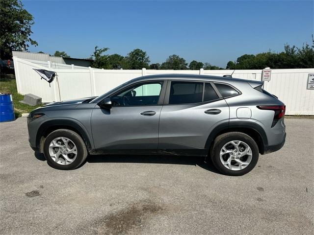 used 2025 Chevrolet Trax car, priced at $22,165