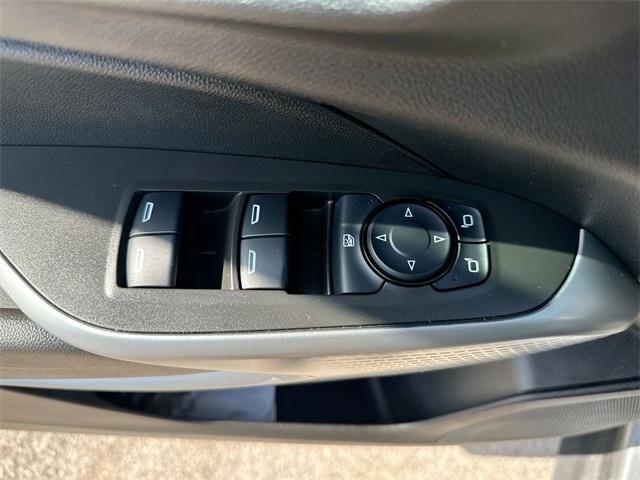 used 2025 Chevrolet Trax car, priced at $22,165