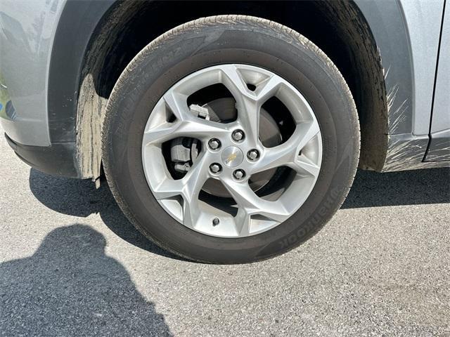 used 2025 Chevrolet Trax car, priced at $22,165