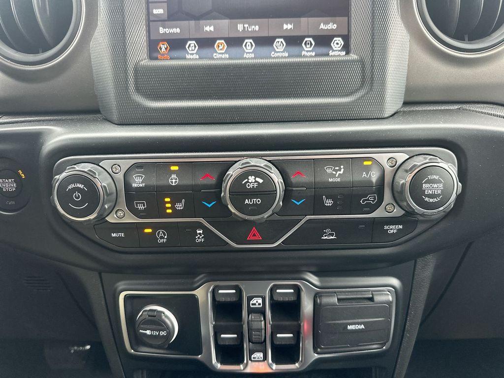 used 2023 Jeep Gladiator car, priced at $34,885