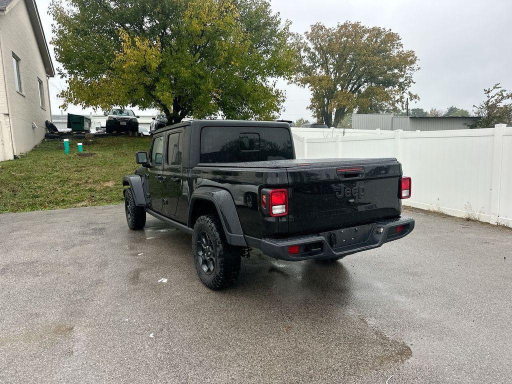 used 2023 Jeep Gladiator car, priced at $34,885