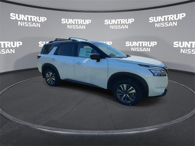 new 2024 Nissan Pathfinder car, priced at $41,731