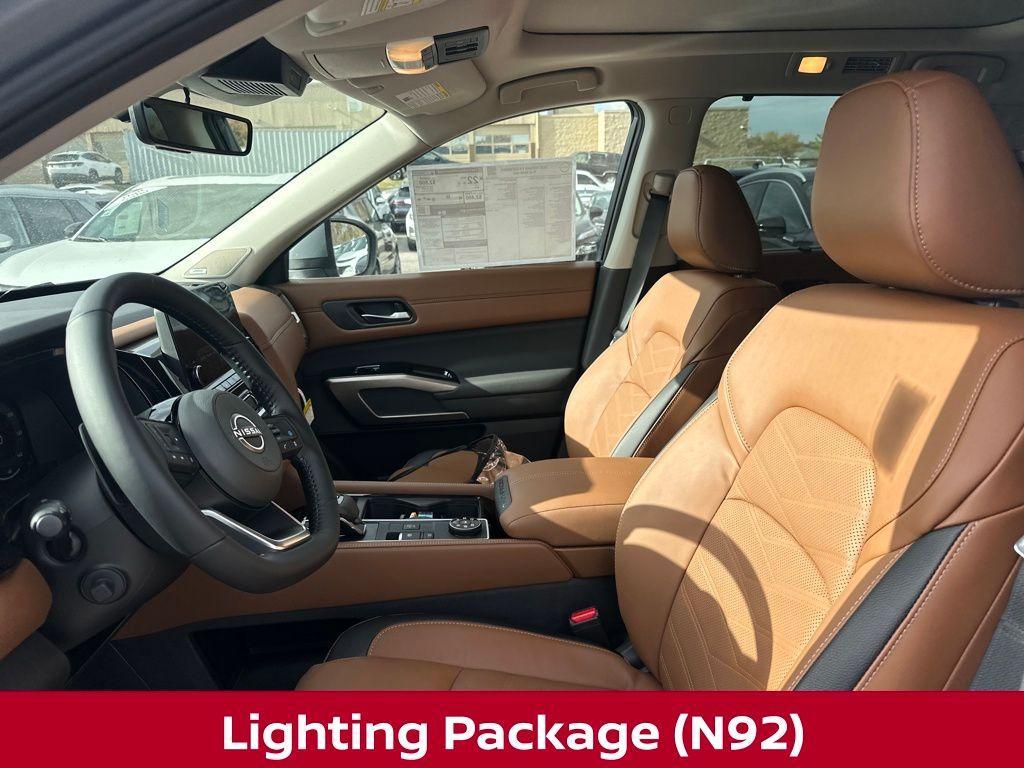 new 2025 Nissan Pathfinder car, priced at $44,328