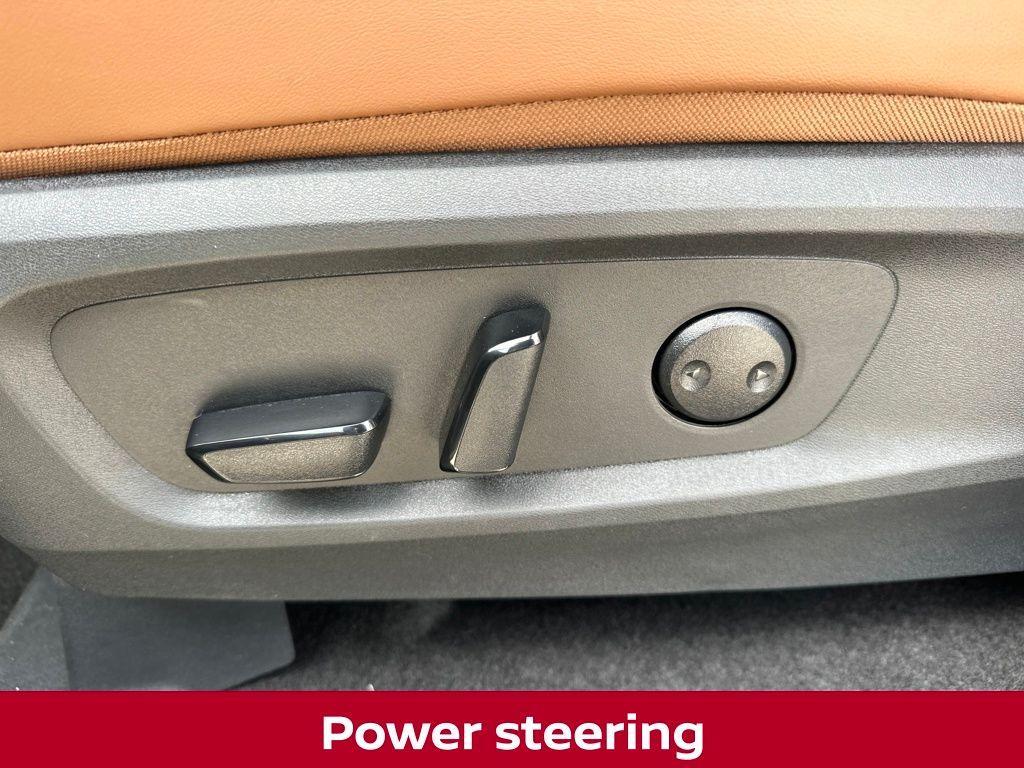 new 2025 Nissan Pathfinder car, priced at $44,328