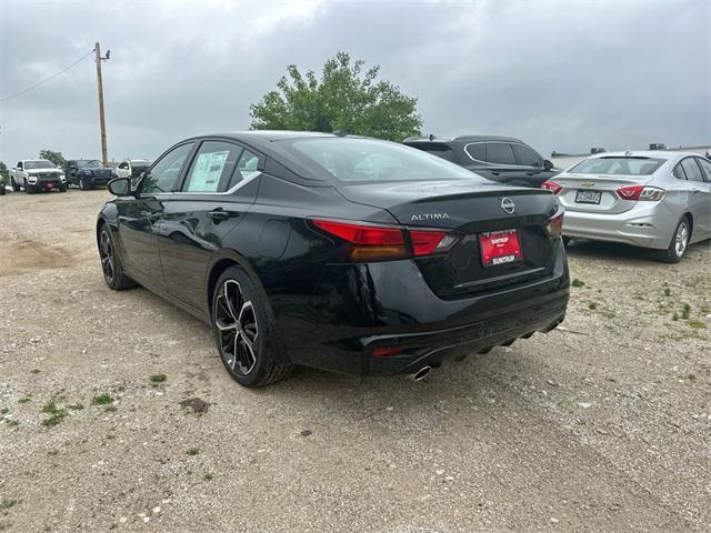 new 2025 Nissan Altima car, priced at $30,092