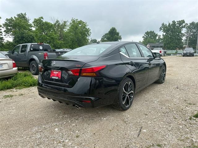 new 2025 Nissan Altima car, priced at $30,092