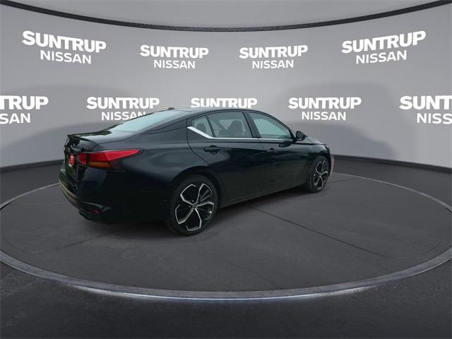 new 2025 Nissan Altima car, priced at $30,092