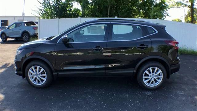 used 2022 Nissan Rogue Sport car, priced at $23,105