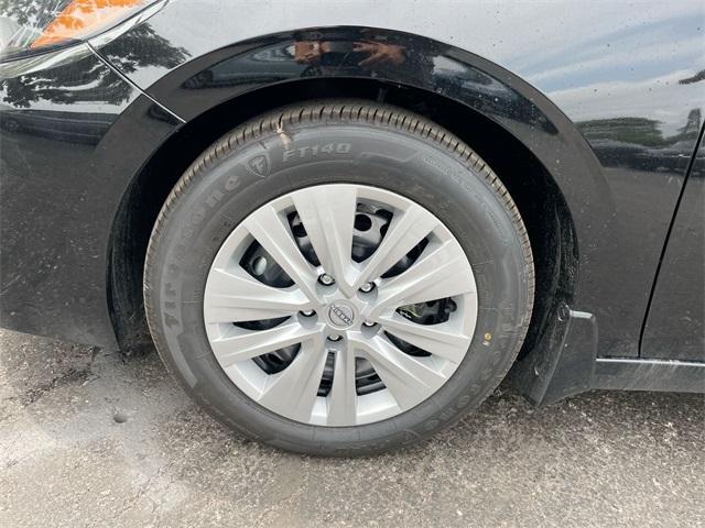 new 2025 Nissan Sentra car, priced at $22,287