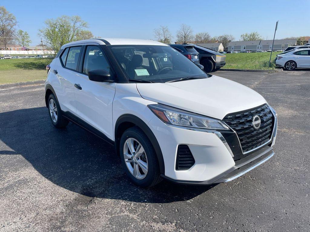 used 2025 Nissan Kicks Play car, priced at $23,771