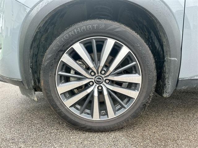 used 2022 Nissan Pathfinder car, priced at $35,855