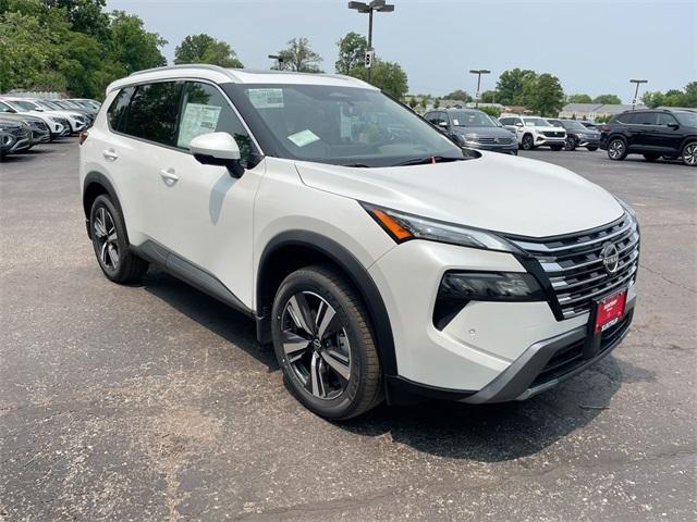 new 2025 Nissan Rogue car, priced at $40,102