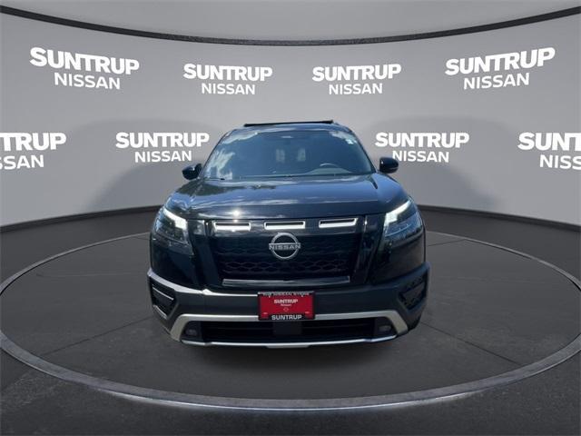 new 2025 Nissan Pathfinder car, priced at $40,473