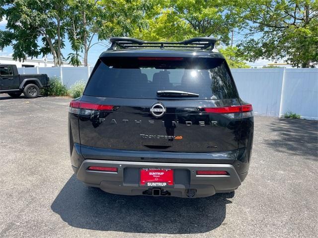 new 2025 Nissan Pathfinder car, priced at $40,473