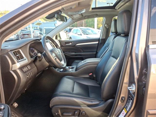 used 2018 Toyota Highlander car, priced at $17,199